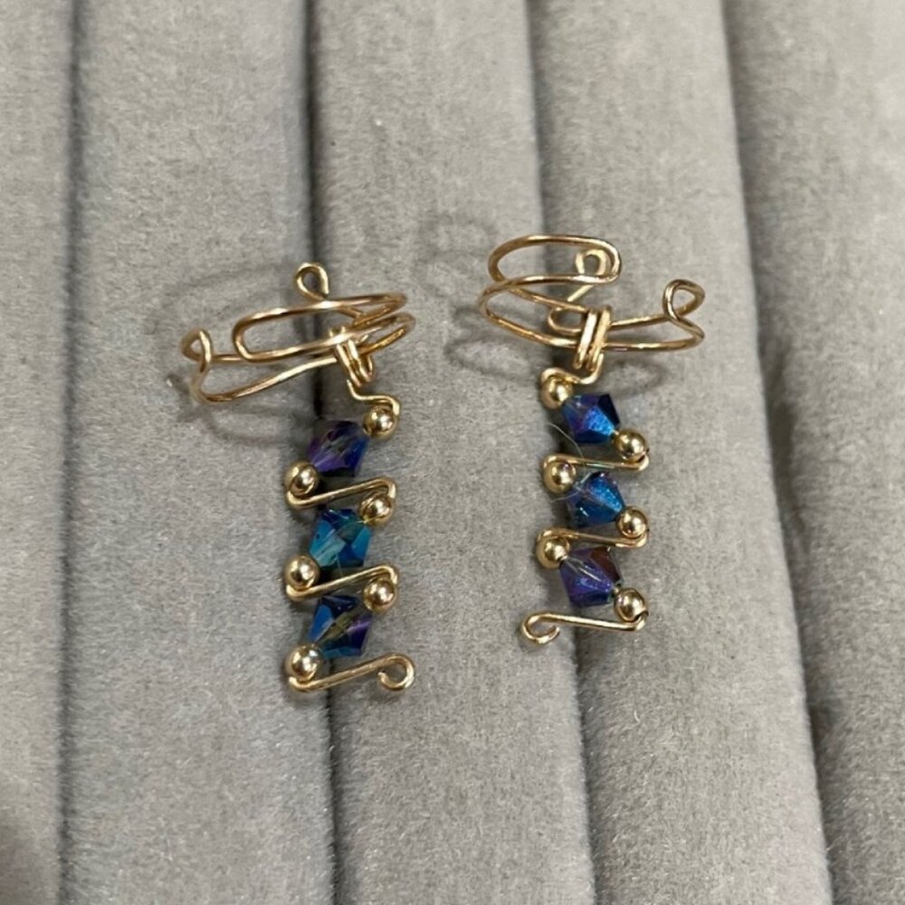 Handmade Wire‑Wrapped Blue Bead Ear Cuff  Non‑Pierced Side‑Ear Clip This hits al